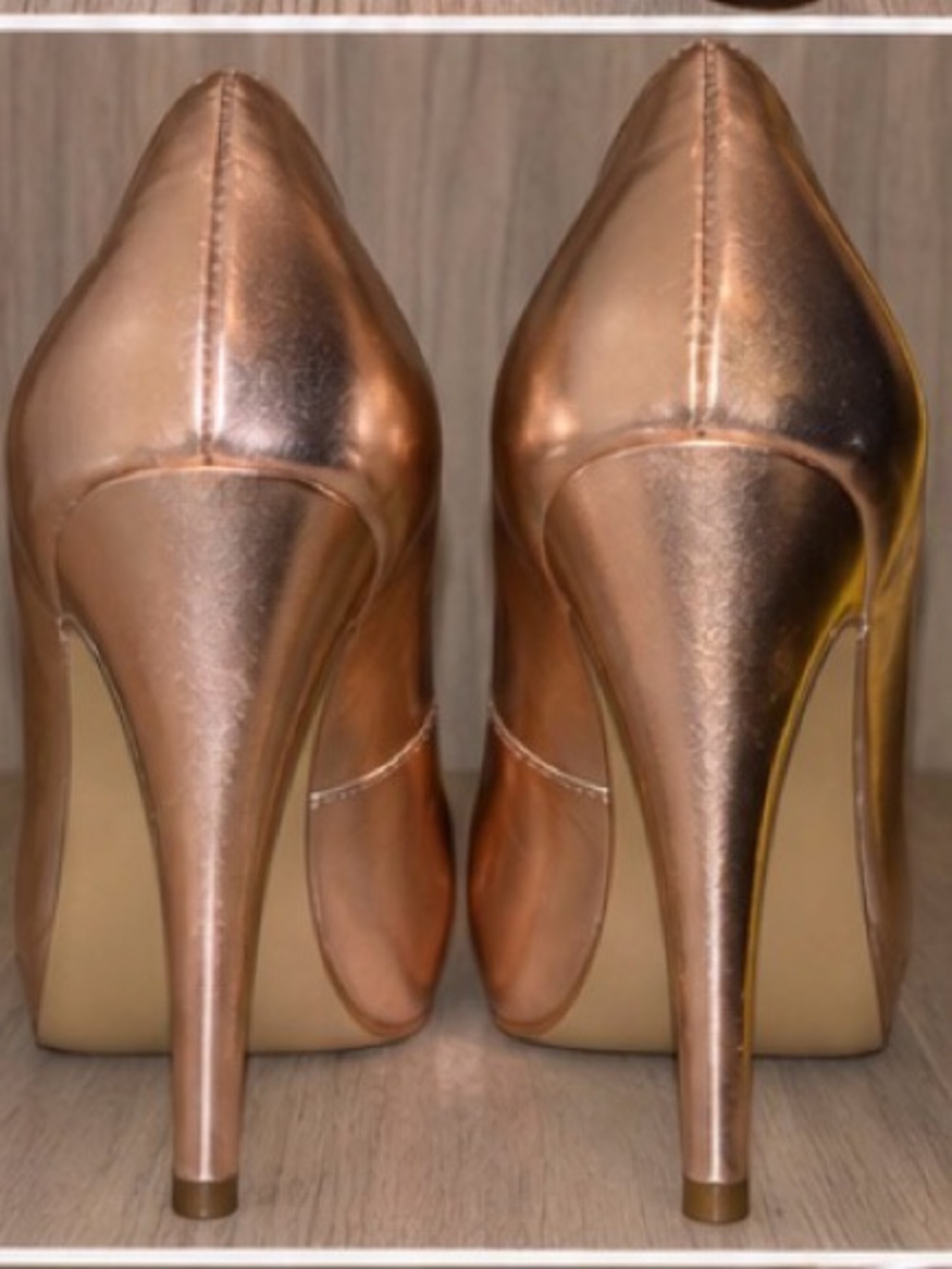 ✨ Metallic Rose Gold Platform Heels - size 7 - Picture 11 of 13